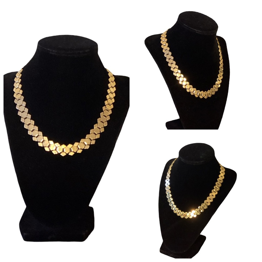 🪻 Vintage Elegant Necklace